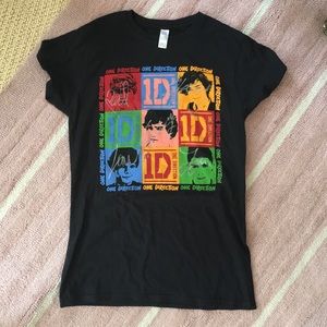 Signed One Direction T-shirt